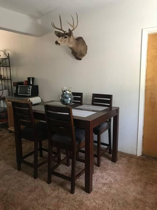 Cheerful 2-Bedroom Cottage Near Eagle Lake Susanville Exterior foto